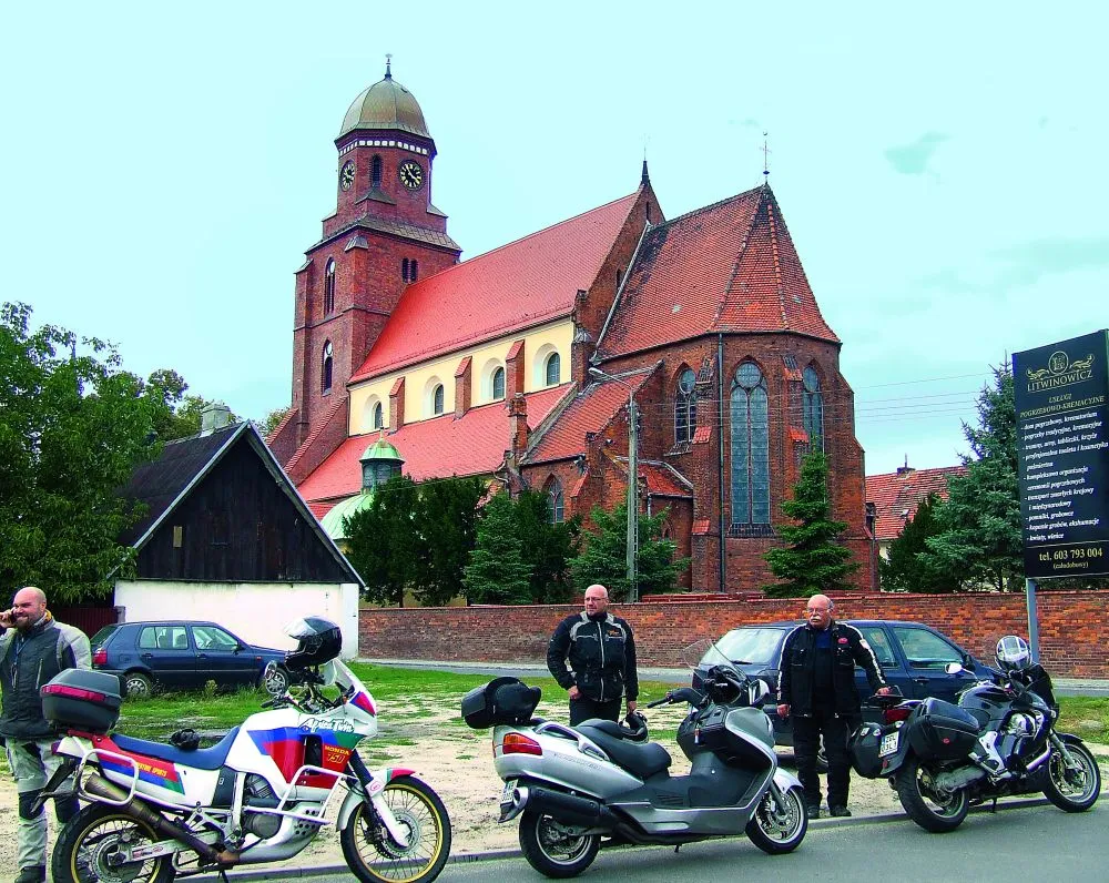 Zdjęcie Najlepsze trasy motocyklowe w Dolnym Śląsku - odkryj ukryte skarby