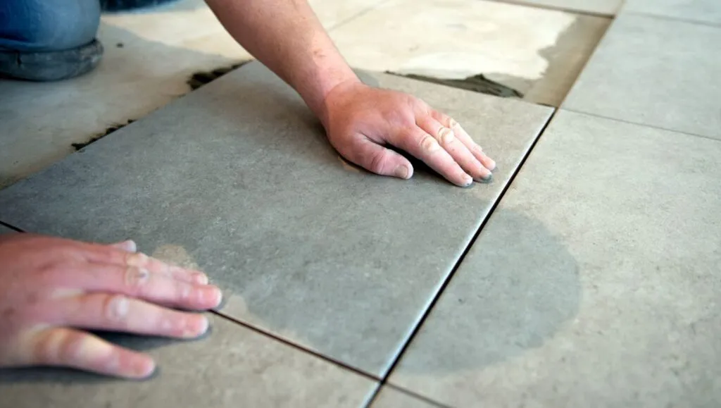 Zdjęcie Jaka fuga na ogrzewanie podłogowe - uniknij błędów i wybierz mądrze