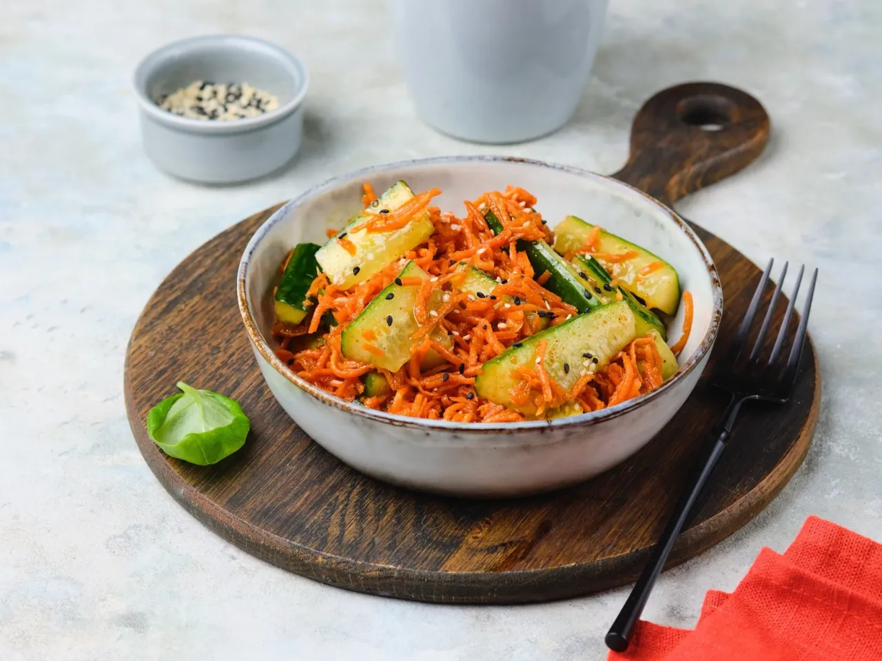 Zdjęcie Surówka z marchewki jak z restauracji - idealny przepis na smakowitość