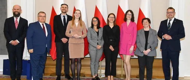 Zdjęcie Czy Marcin Romanowski ma żonę? Zaskakujące szczegóły o jego życiu osobistym