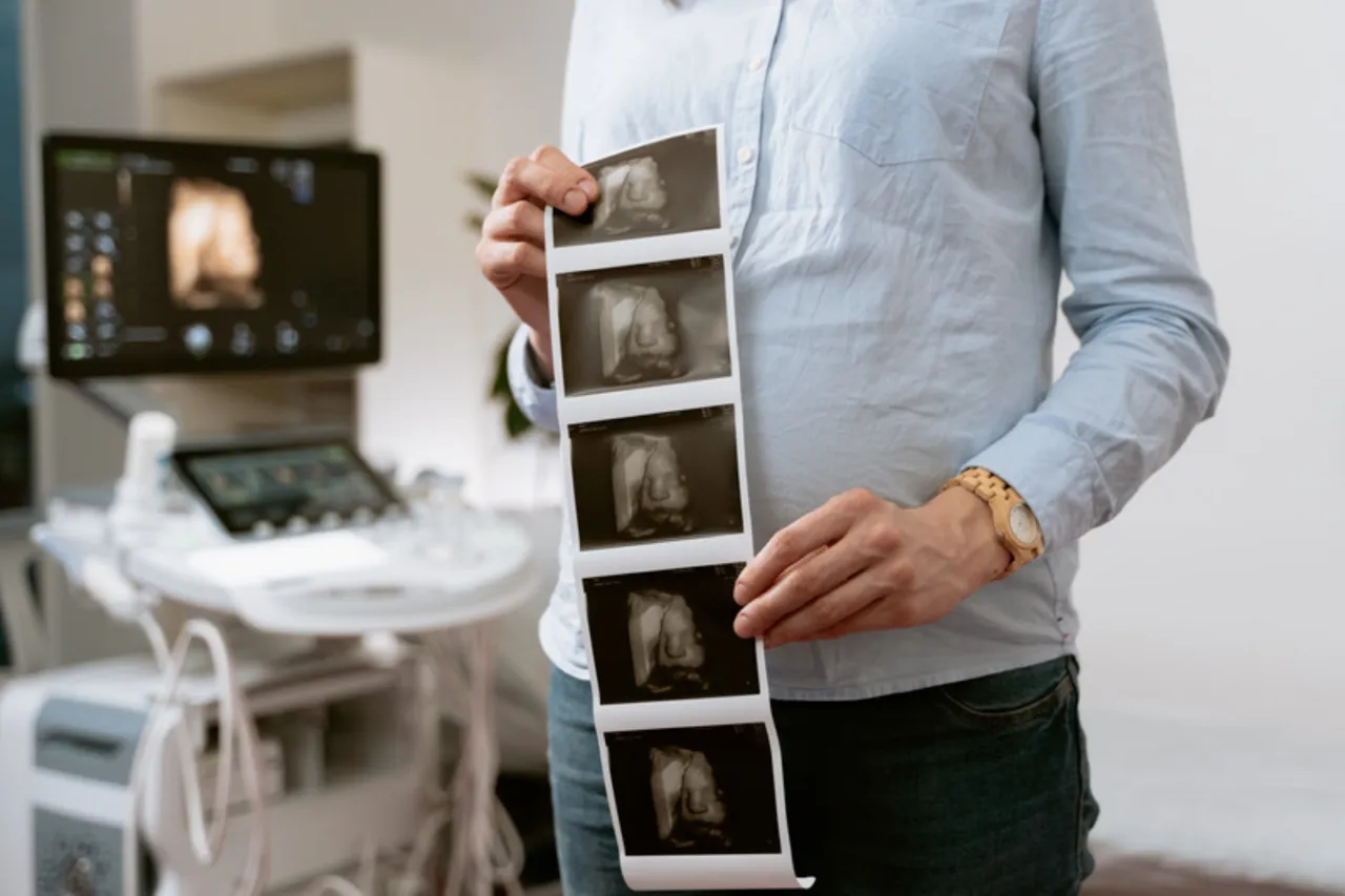 Zdjęcie Ruchy dziecka w 23 tygodniu ciąży: jak często są normalne?