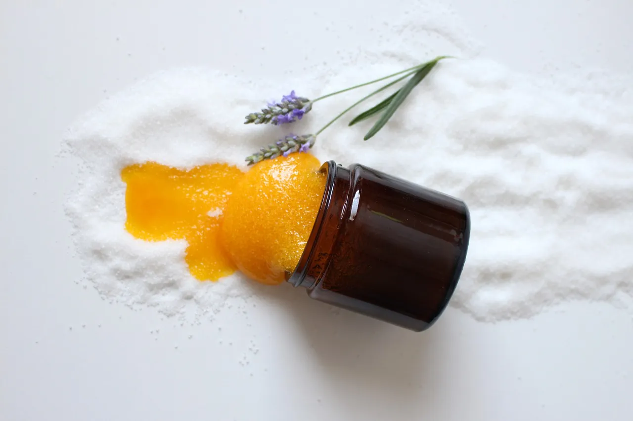 Zdjęcie Jak zrobić domowy peeling – proste przepisy i korzyści dla każdego typu skóry