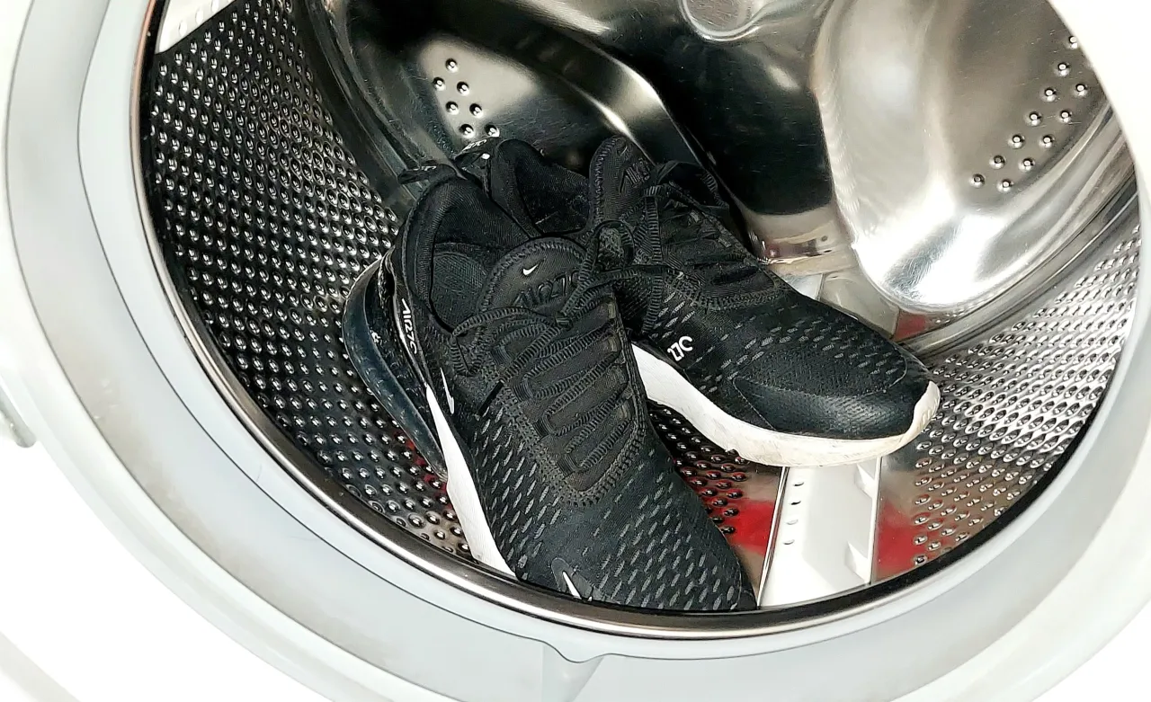Zdjęcie Buty które można prać w pralce – które nadają się, a które zniszczysz?