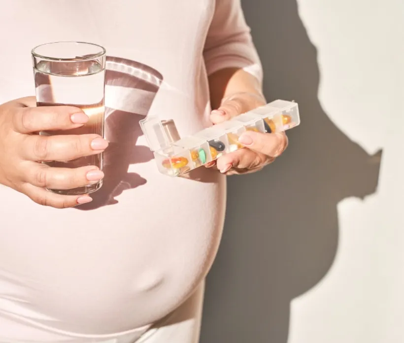 Zdjęcie Jakie leki na grypę w czasie ciąży są bezpieczne dla matki i dziecka?