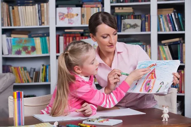 Zdjęcie Zajęcia z terapii pedagogicznej w szkole podstawowej - kluczowe korzyści dla dzieci
