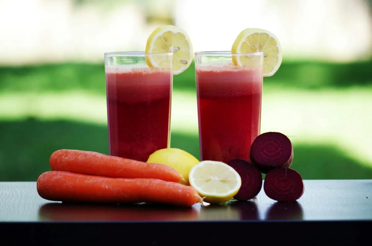 Zdjęcie Delicioso batido de remolacha y zanahoria para mejorar tu salud
