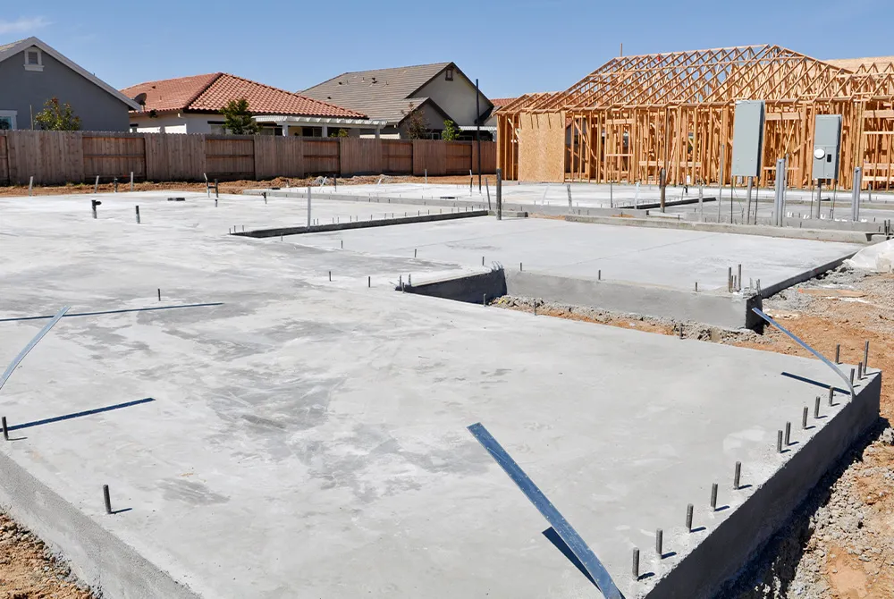 Zdjęcie Jak zrobić fundament pod dom – uniknij najczęstszych błędów budowlanych