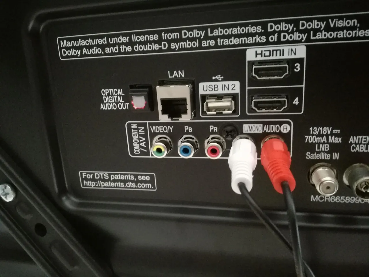 Zdjęcie Jak podłączyć telefon do kina domowego przez USB bez problemów