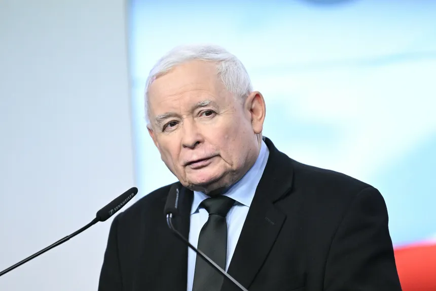Zdjęcie Czy Jarosław Kaczyński ma żonę? Odkryj prawdę o jego życiu osobistym