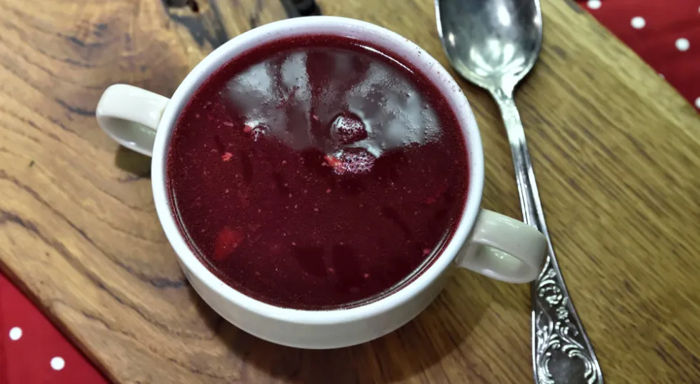 Zdjęcie Barszcz czerwony indeks glikemiczny: Jak wpływa na cukier we krwi?