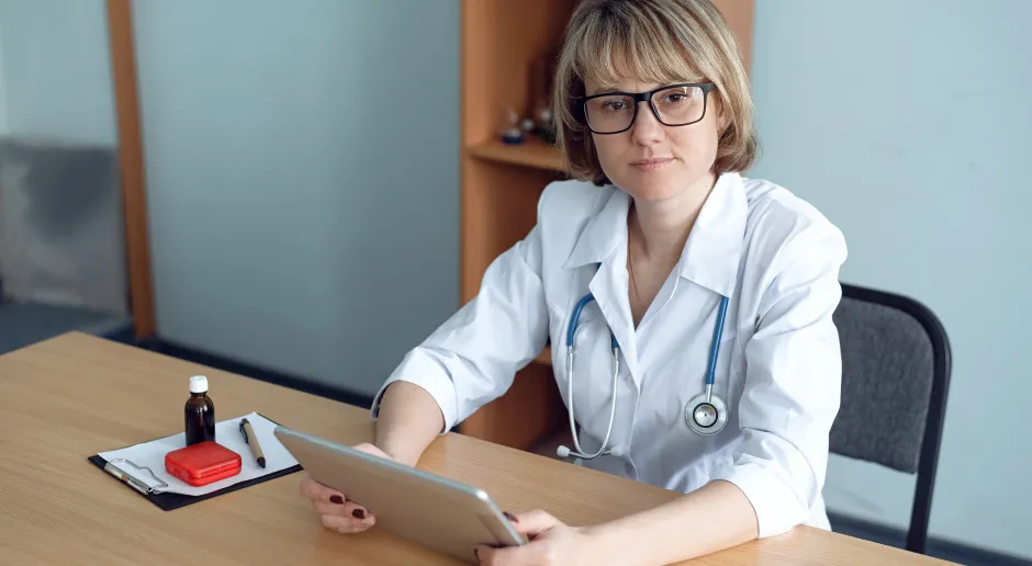 Zdjęcie Ubezpieczenie po studiach: uniknij przerwy w ochronie zdrowia