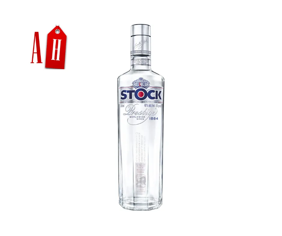 Zdjęcie Ile waży 0,5 litra wódki z butelką? Zaskakujące różnice w wadze!