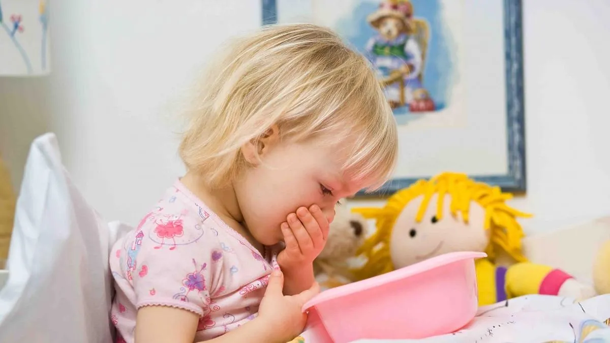 Zdjęcie Co na wymioty u niemowlaka: 7 skutecznych sposobów łagodzenia