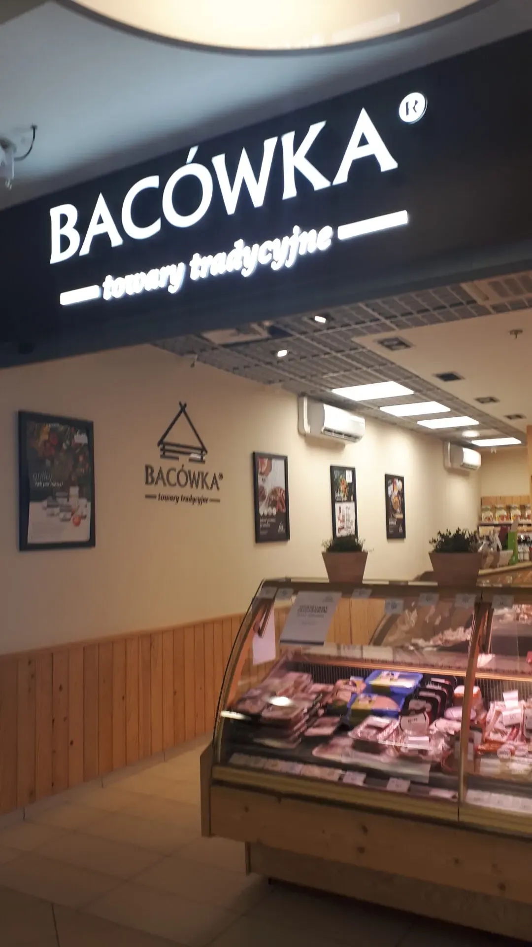 Zdjęcie Bacówka Wrocław - najlepsze lokalizacje, godziny otwarcia i produkty
