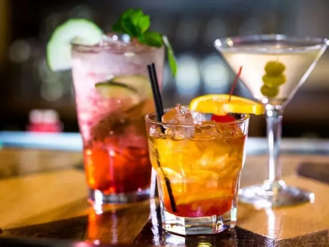 Zdjęcie Najlepsze drinki na bazie wódki, które zaskoczą Twoich gości