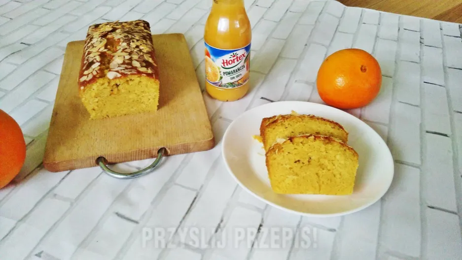Zdjęcie Pyszne ciasto z sokiem pomarańczowym - prosty przepis krok po kroku