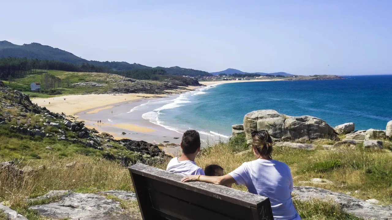 Zdjęcie R&iacute;as Baixas: Qu&eacute; visitar, playas y pueblos con encanto &iquest;Tu gu&iacute;a ideal?