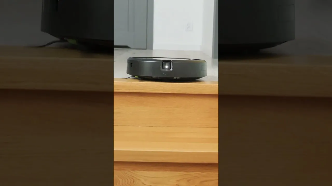 Zdjęcie Czy Roomba spadnie ze schodów? Odkryj, jak uniknąć zagrożeń