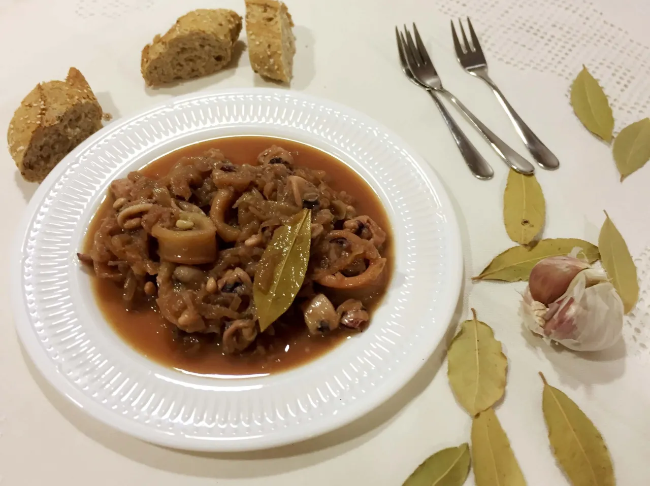 Zdjęcie Cómo cocinar calamar congelado de manera fácil y deliciosa