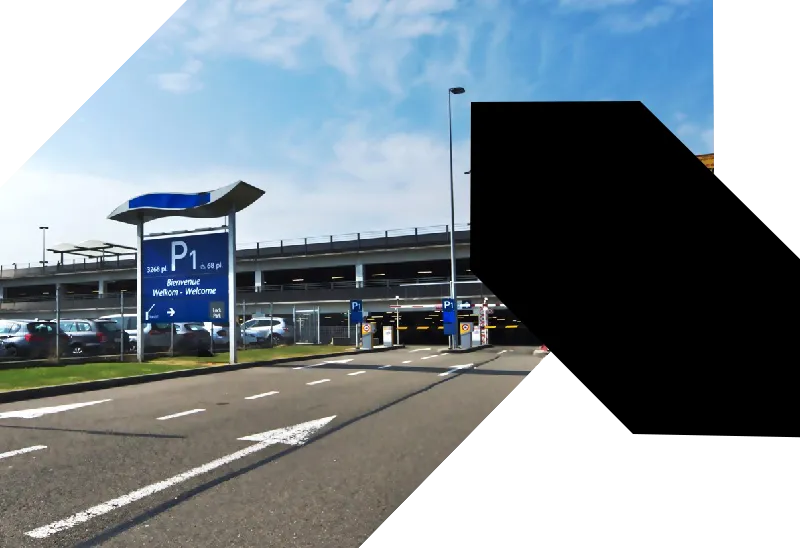 Zdjęcie Ile kosztuje parking na lotnisku w Charleroi? Ceny, porady i opcje.