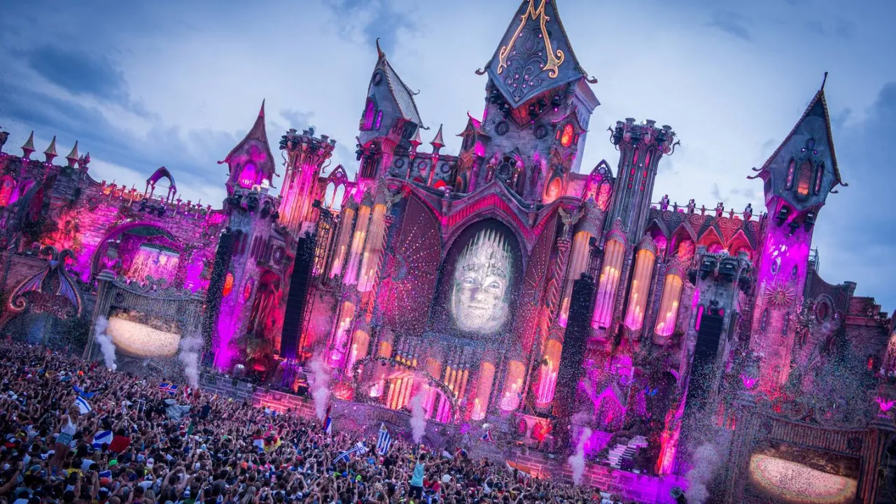 Zdjęcie Die vielfältigen Musikrichtungen beim Tomorrowland Festival erleben