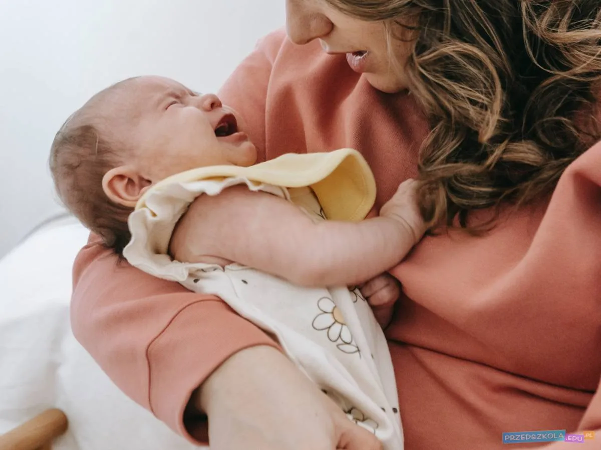 Zdjęcie Świadczenia dla samotnych matek: ile pieniędzy można otrzymać?