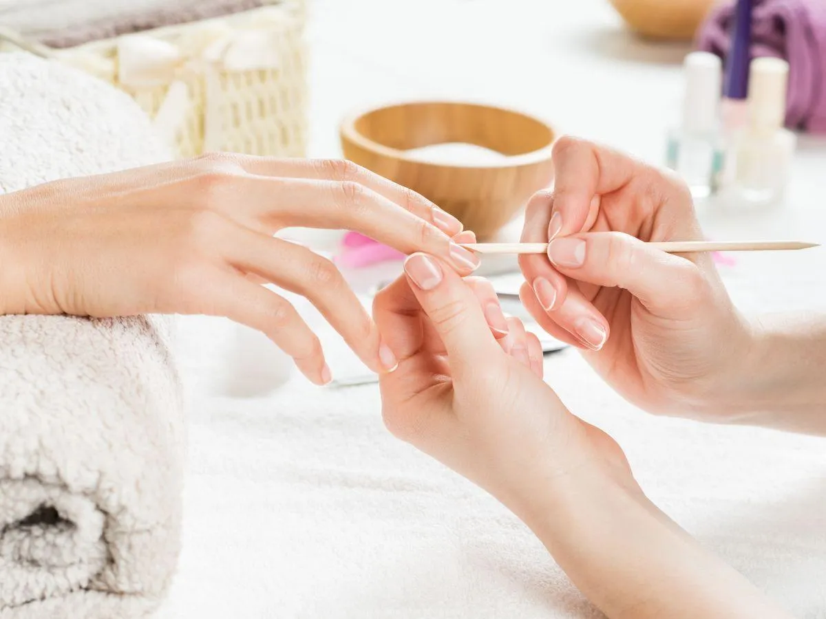 Zdjęcie Co to jest manicure biologiczny? Wszystko, co musisz wiedzieć