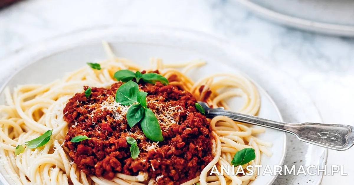 Zdjęcie Przepis na sos do spaghetti, który zachwyci Twoje podniebienie