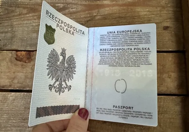 Zdjęcie Ile kosztuje paszport dla dziecka? Sprawdź, jakie są zniżki i opłaty