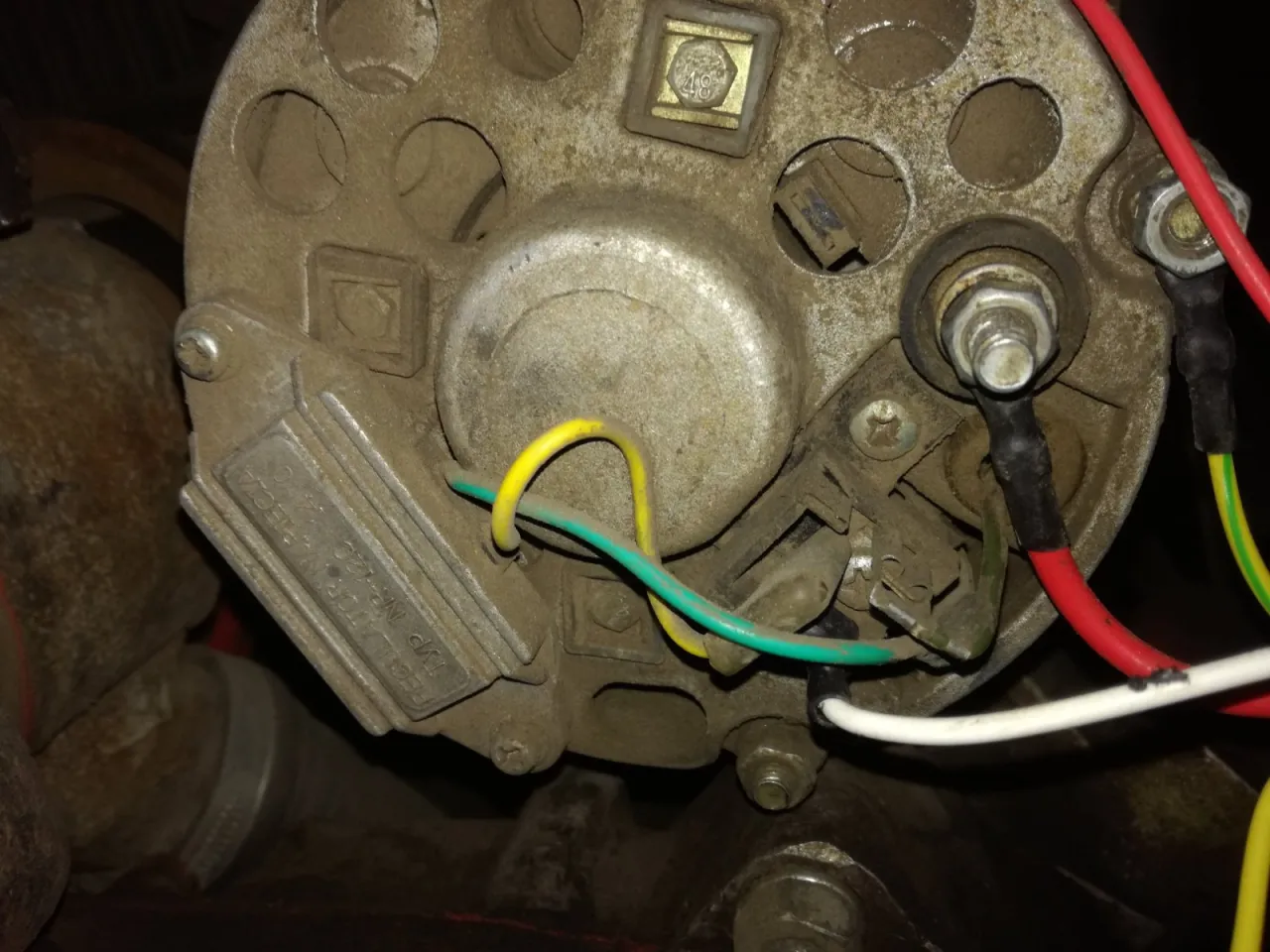 Zdjęcie Jak podłączyć alternator w Ursusie C 385 - uniknij kosztownych błędów