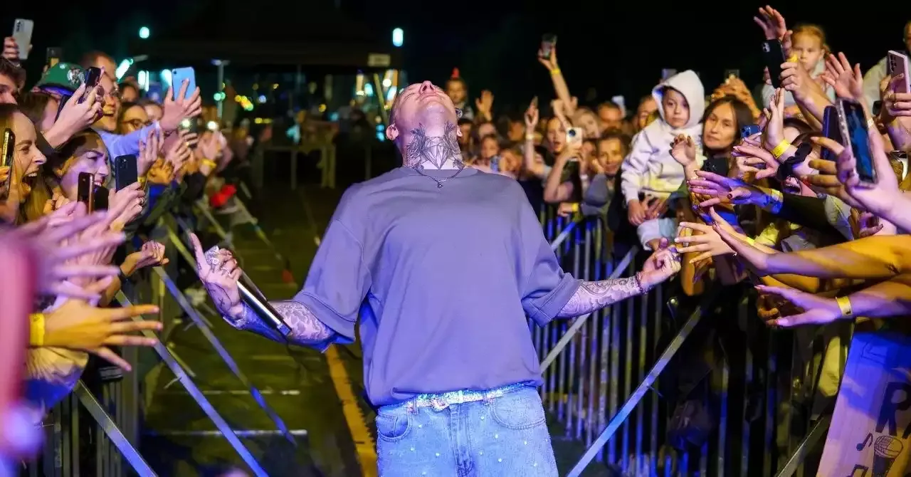 Zdjęcie Mosa Ghawsi: Czy to jest nowa gwiazda polskiej sceny muzycznej?