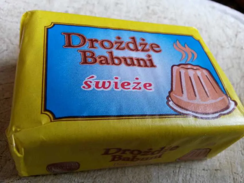 Zdjęcie 4 dag drożdży w gramach - Szybkie przeliczenie miar kuchennych