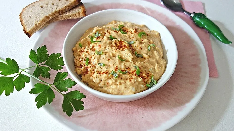 Zdjęcie Einfaches Rezept für Obatzter – So gelingt der perfekte bayerische Käsegenuss