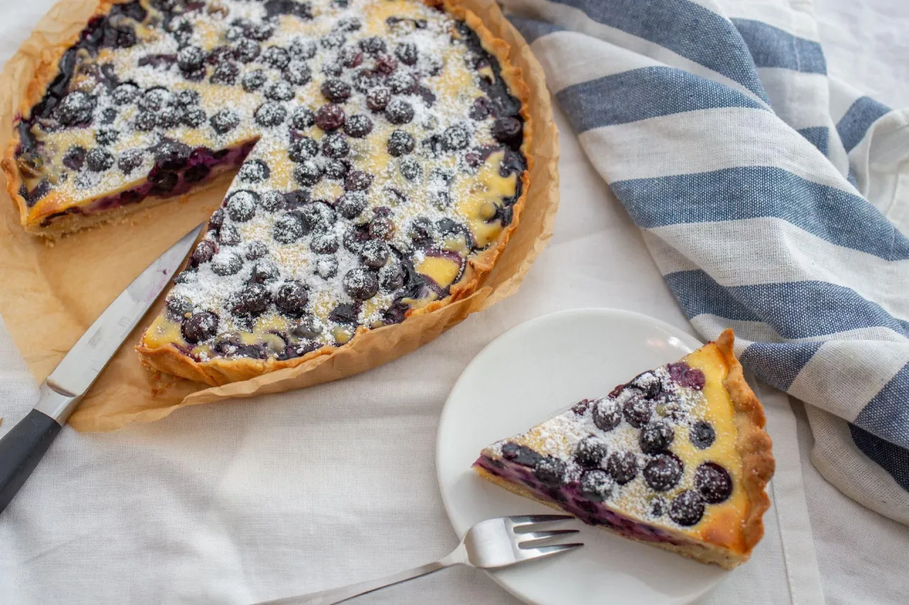 Zdjęcie Dlaczego tarta z jagodami i mascarpone to jest leśny smak w formie?