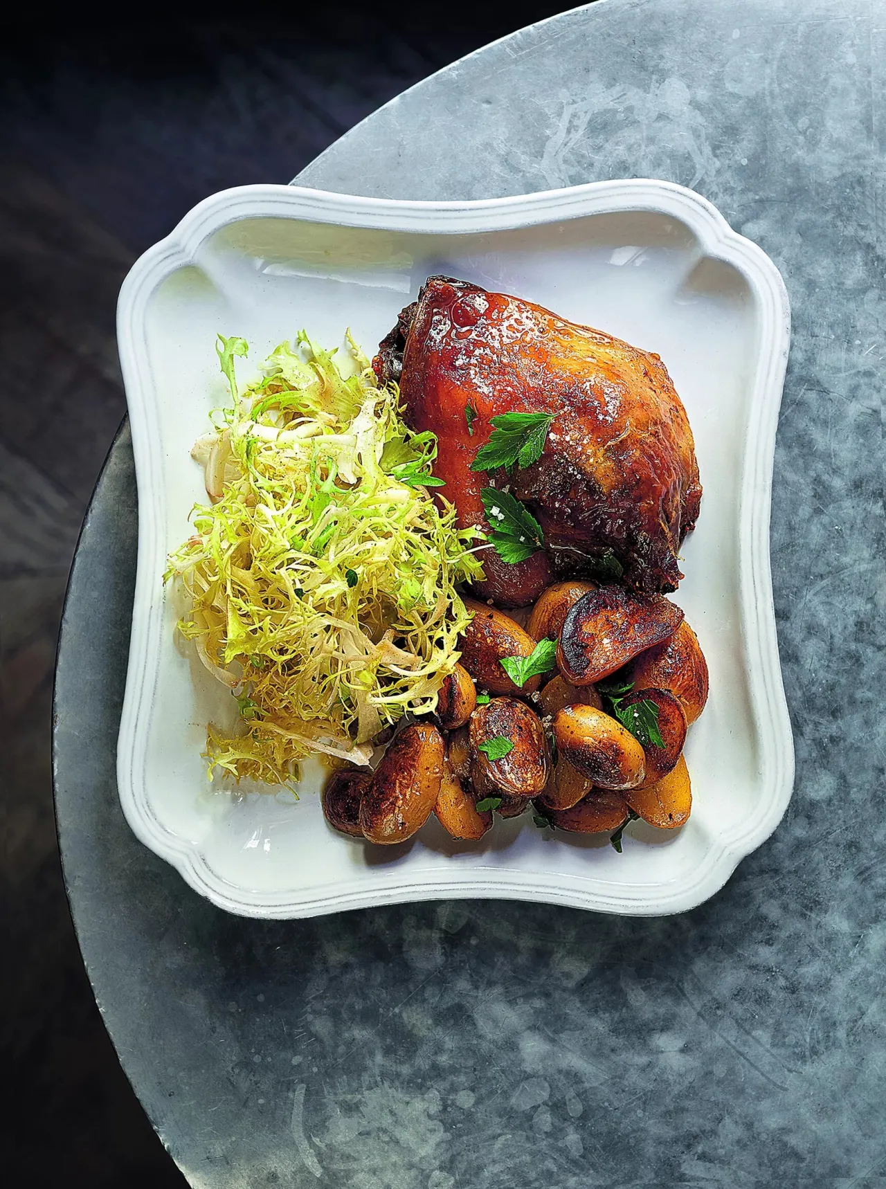 Zdjęcie Jak przygotować idealne confit de canard - tradycyjny przepis krok po kroku