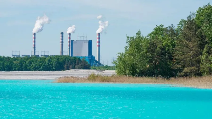 Zdjęcie Jezioro Turkusowe w Koninie – tajemnice, historia i atrakcje