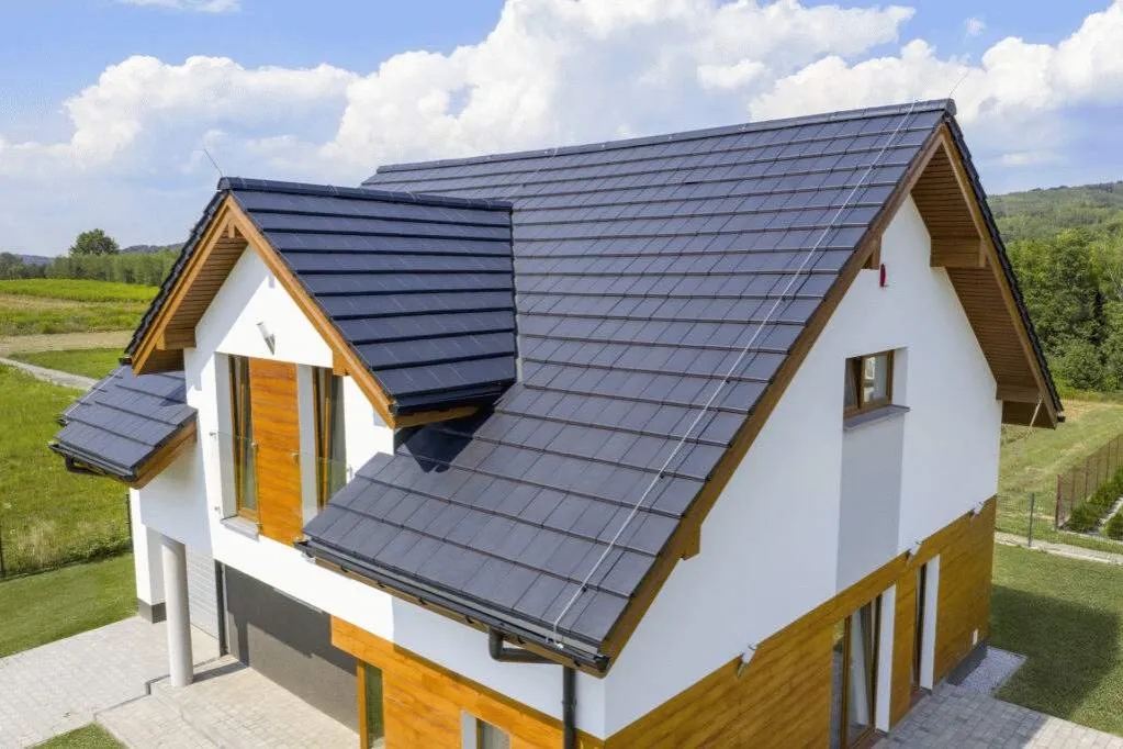 Zdjęcie Ile kosztuje dach z dachówki ceramicznej? Ceny i nieoczekiwane wydatki