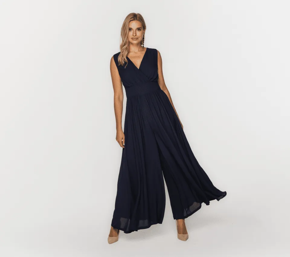Zdjęcie Stylizacja do kościoła: modnie i elegancko bez wpadek dress code