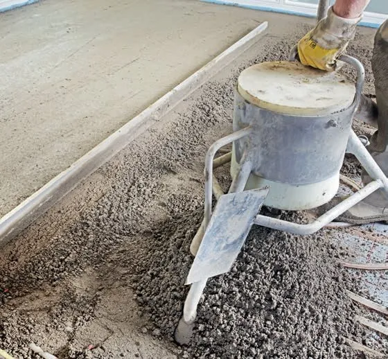 Zdjęcie Piasek czy żwir do wylewki - co wybrać dla trwałej podłogi?