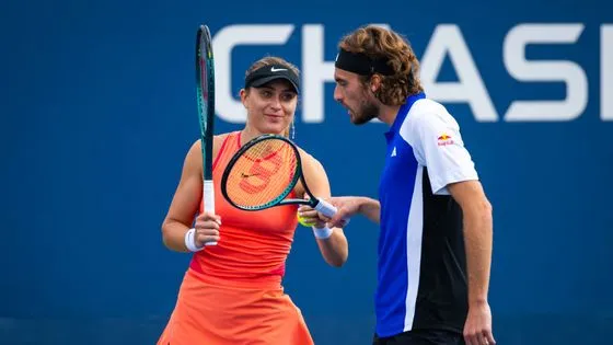 Zdjęcie Tsitsipas vs Badosa: Analiza meczu i wyniki rywalizacji