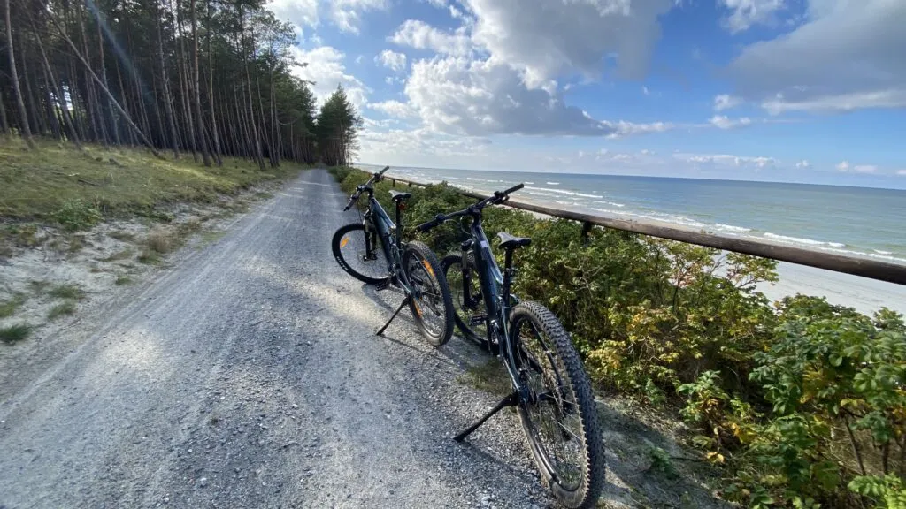 Zdjęcie Ile kosztuje wypożyczenie roweru nad morzem? Ceny i porady na wakacje