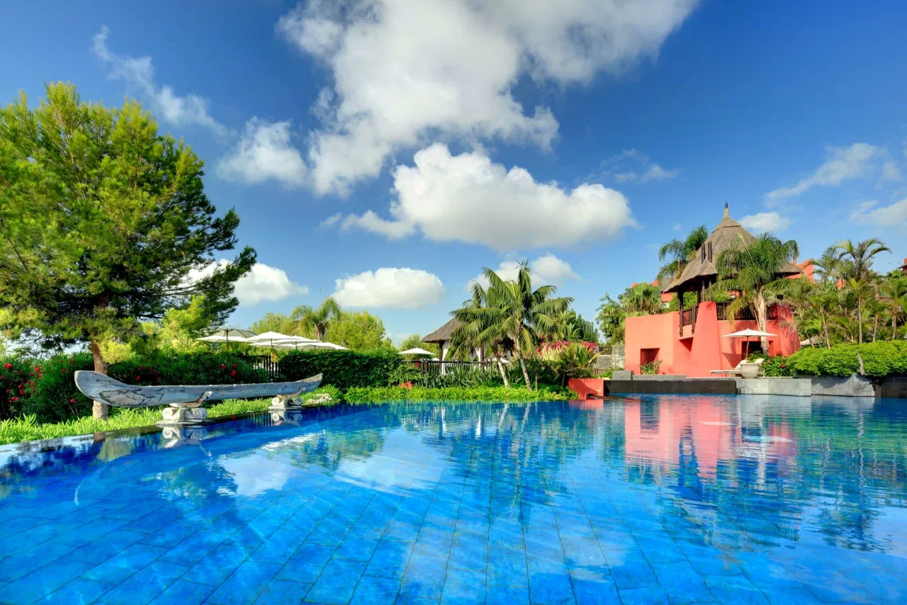 Zdjęcie Hotel Asia Gardens: &iquest;Es tu escape al lujo balin&eacute;s en la Costa Blanca?