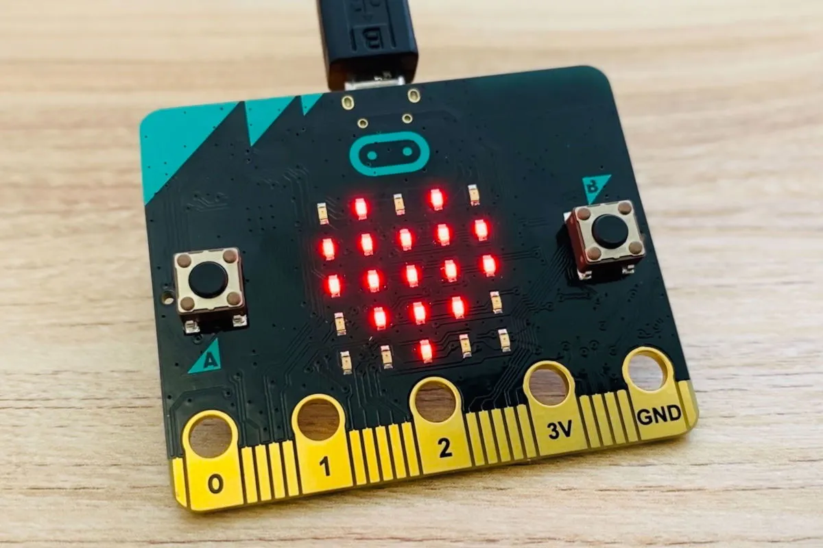 Zdjęcie Projekty elektroniczne DIY: łatwe i zaawansowane pomysły na zabawę