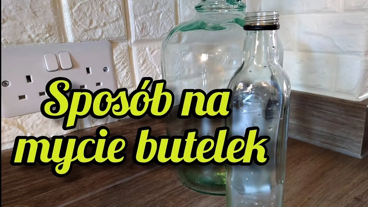 Zdjęcie Jak dokładnie wyczyścić butelkę z wąską szyjką? Proste sposoby bez wysiłku