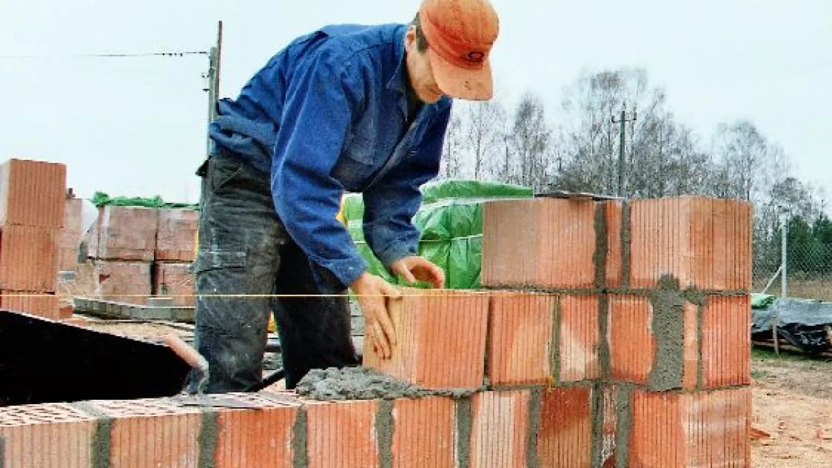 Zdjęcie Murowanie ścian jaka zaprawa - wybór najlepszych rozwiązań dla trwałości budowy