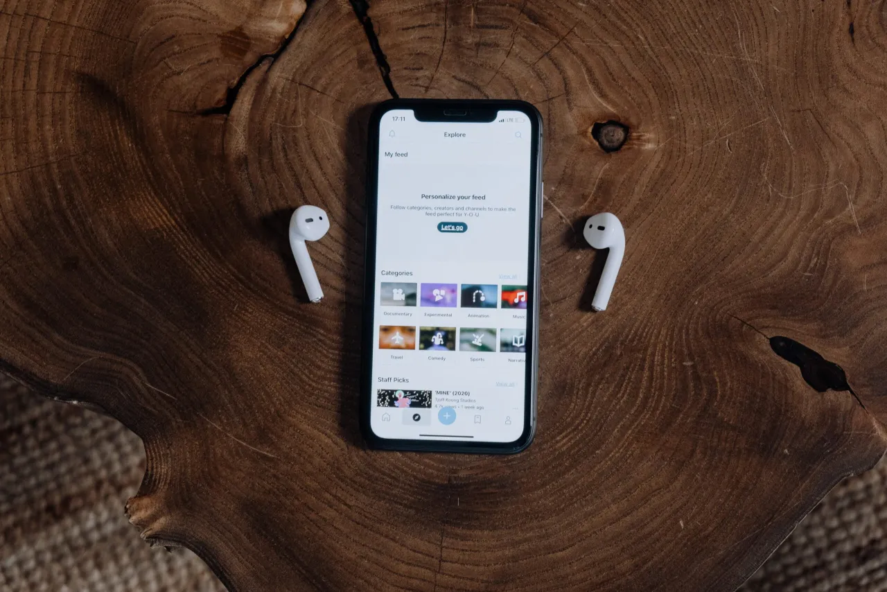 Zdjęcie Jak połączyć AirPods z innym telefonem i uniknąć problemów z łącznością