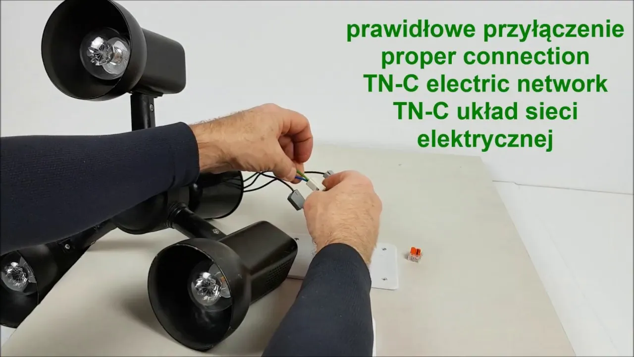 Zdjęcie Jak przerobić żyrandol na dwa włączniki i uniknąć błędów elektrycznych