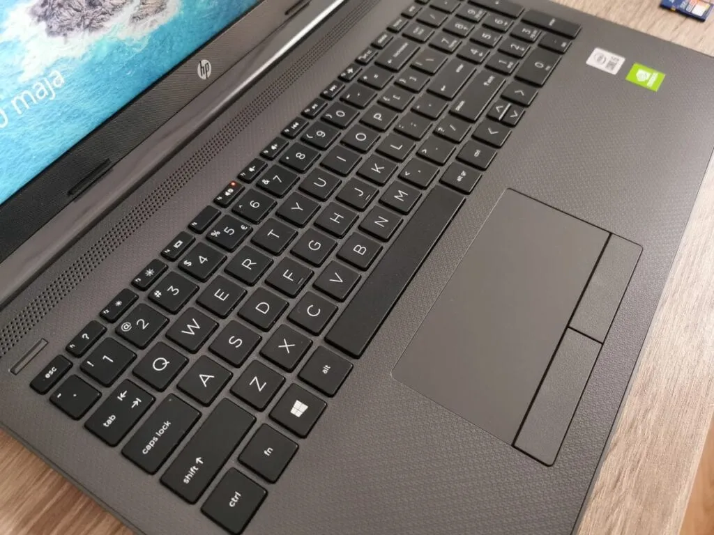 Zdjęcie Jak wyłączyć laptopa za pomocą klawiatury w prosty sposób