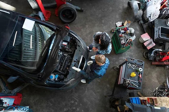 Zdjęcie Ile zarabia mechanik samochodowy w Niemczech? Zaskakujące fakty o wynagrodzeniach