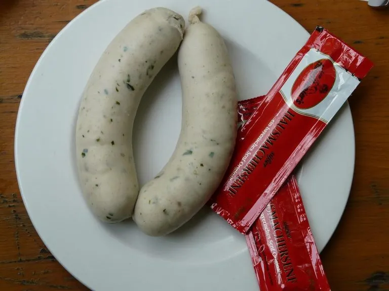 Zdjęcie Jakie przyprawy do żurku? Odkryj sekrety idealnego smaku!